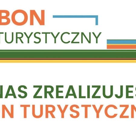 Tomaszów MazowieckiEuropa22 Superiorアパートメント エクステリア 写真